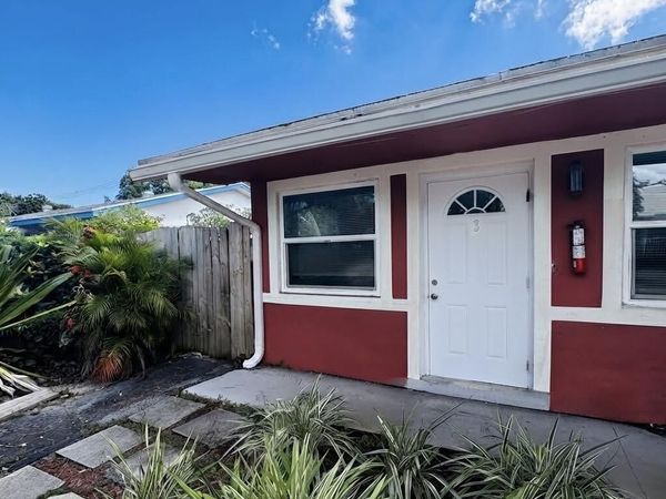 1500 NE 62nd Street, Unit 3, Fort Lauderdale, FL 33334