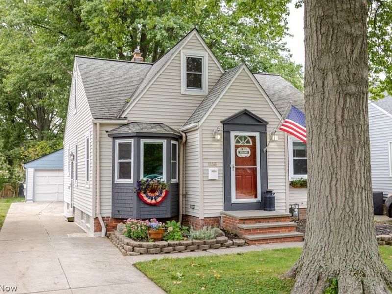 1156 Sunset Road, Mayfield Heights, OH 44124 Photo 3