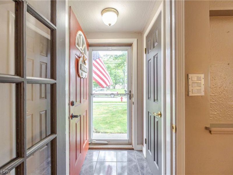 1156 Sunset Road, Mayfield Heights, OH 44124 Photo 5