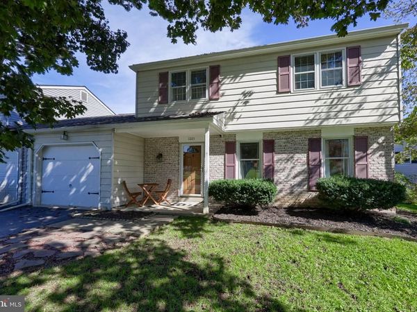 2223 HARMONY HILL DRIVE, LANCASTER, PA 17601