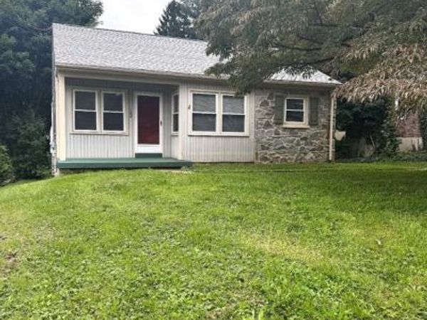 122 ELIZABETH STREET , MILLERSVILLE, PA 17551