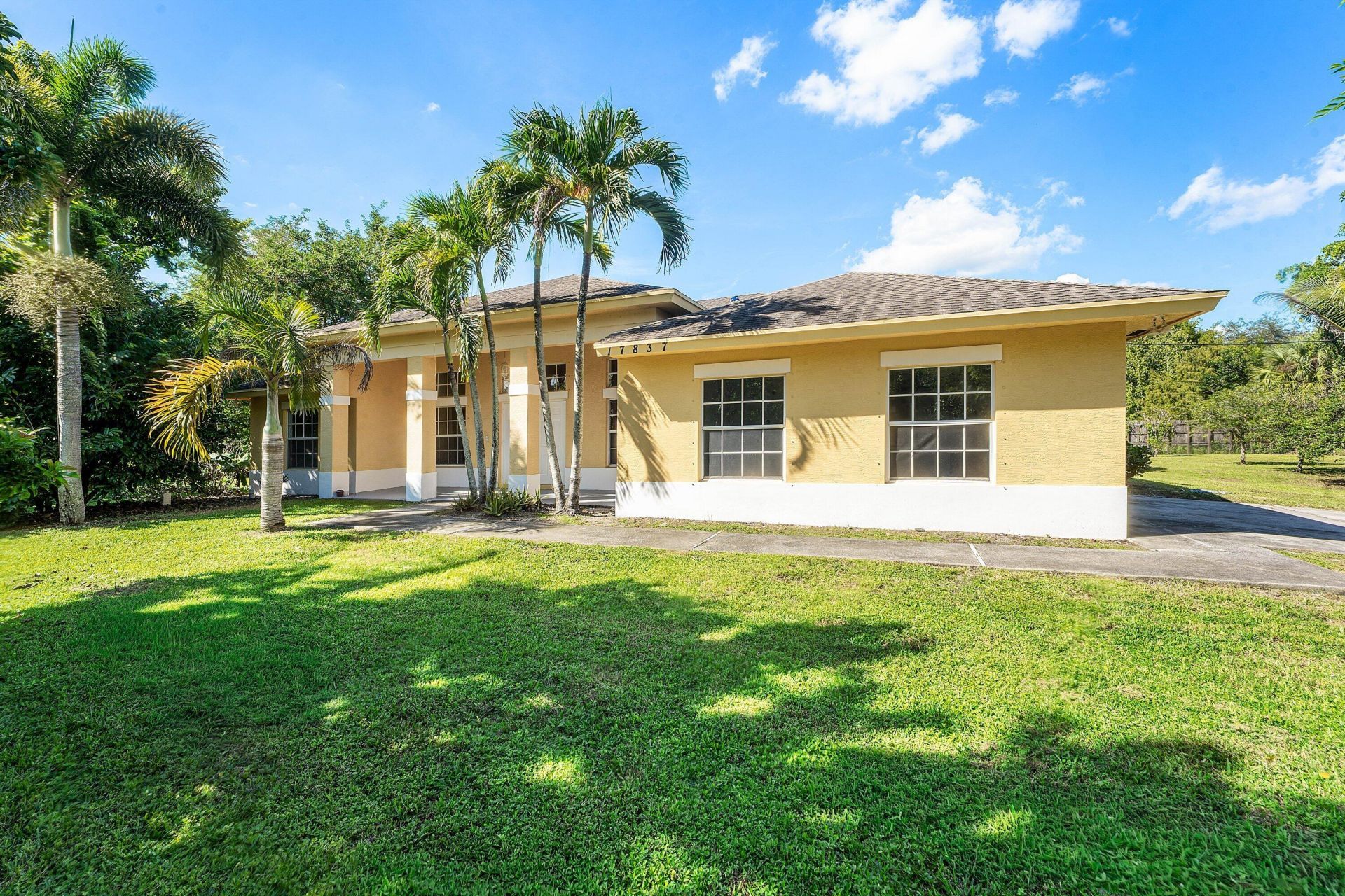 17837 32nd Lane N, The Acreage, FL 33470 Photo