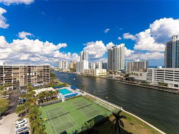 400 Leslie Dr , Unit 1117, Hallandale Beach, FL 33009