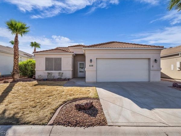 448 Chalet Drive , Mesquite, NV 89027