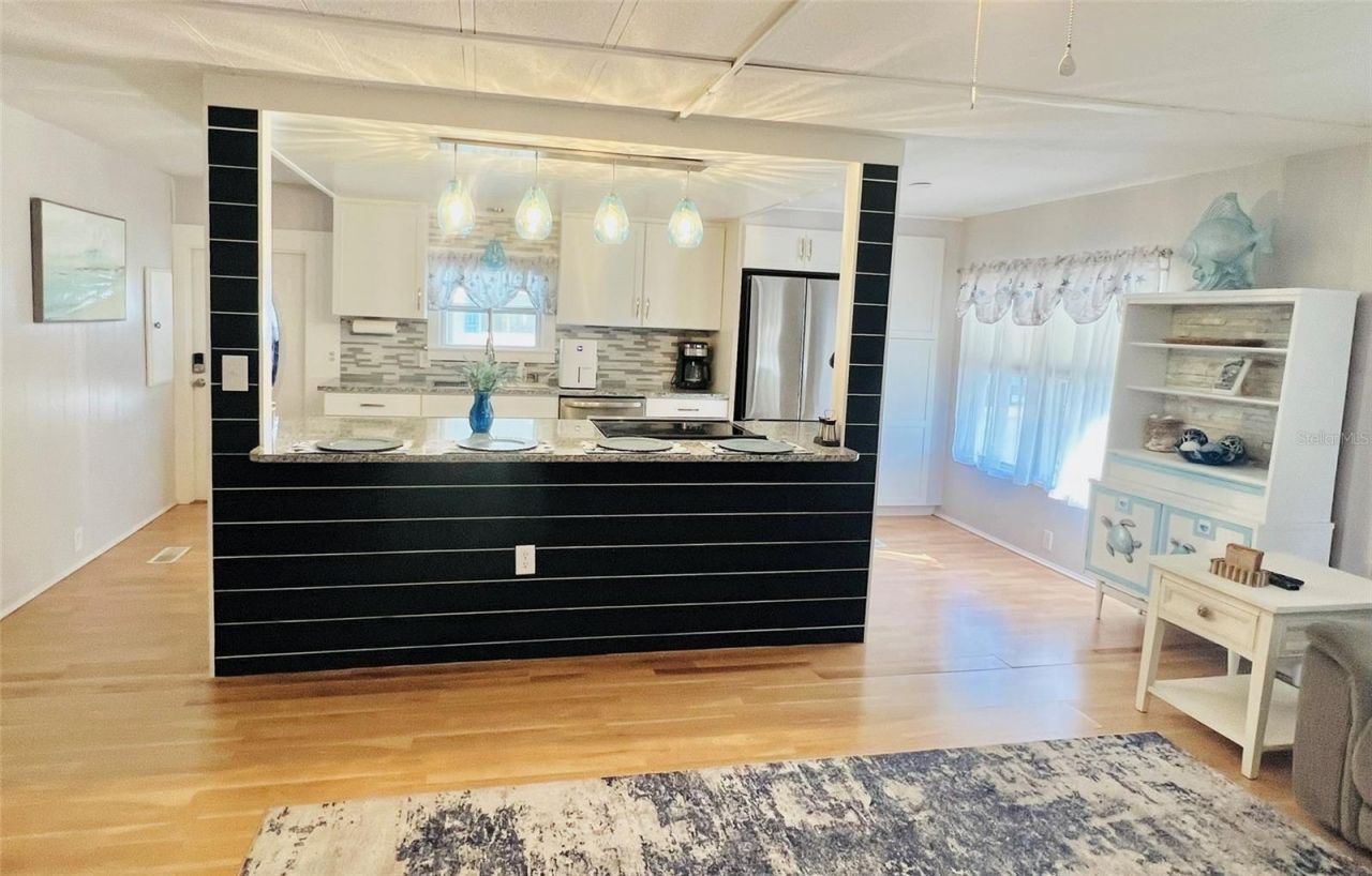 2235 Palazza Drive, Unit 81, Sarasota, FL 34238 Photo