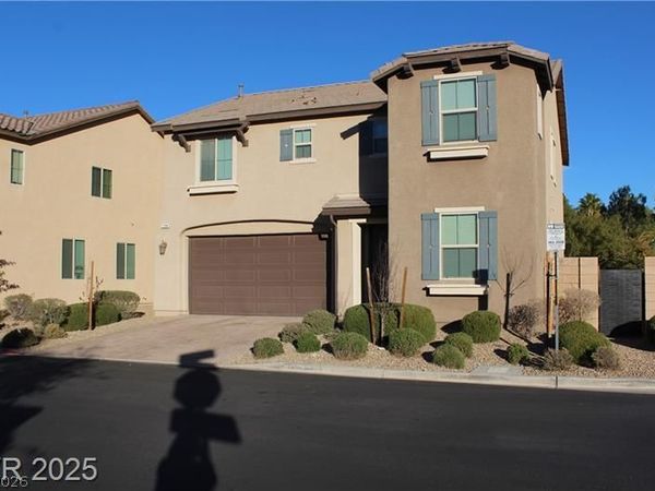 7704 ALAMOSA CREEK Lane, Las Vegas, NV 89113