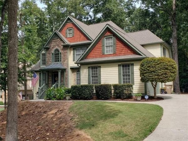 7930 Willow Point, Gainesville, GA 30506