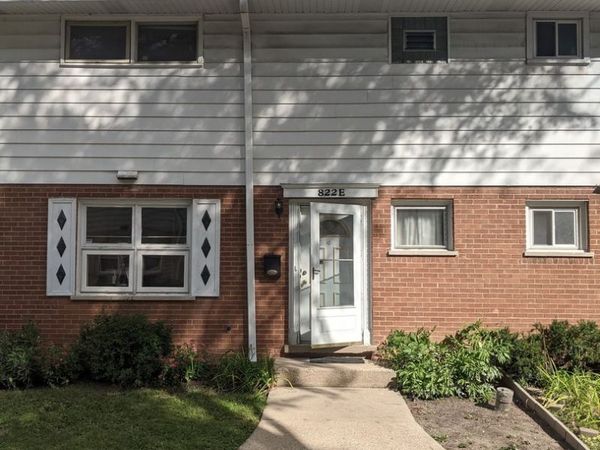 822 Skokie Boulevard , Unit E, Wilmette, IL 60091