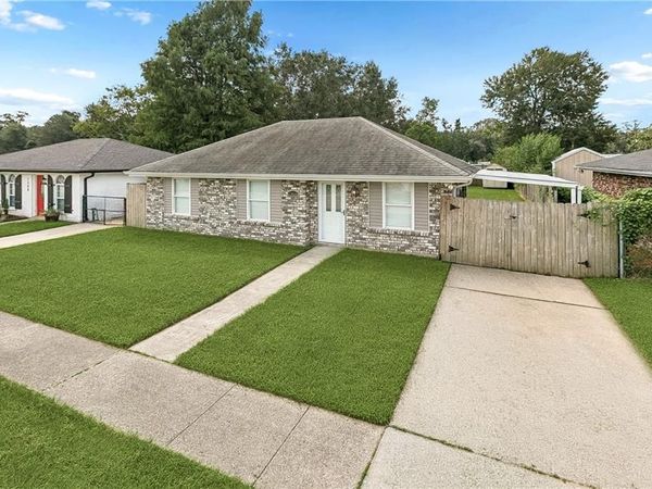 1304 GREEN Avenue, St Bernard, LA 70085