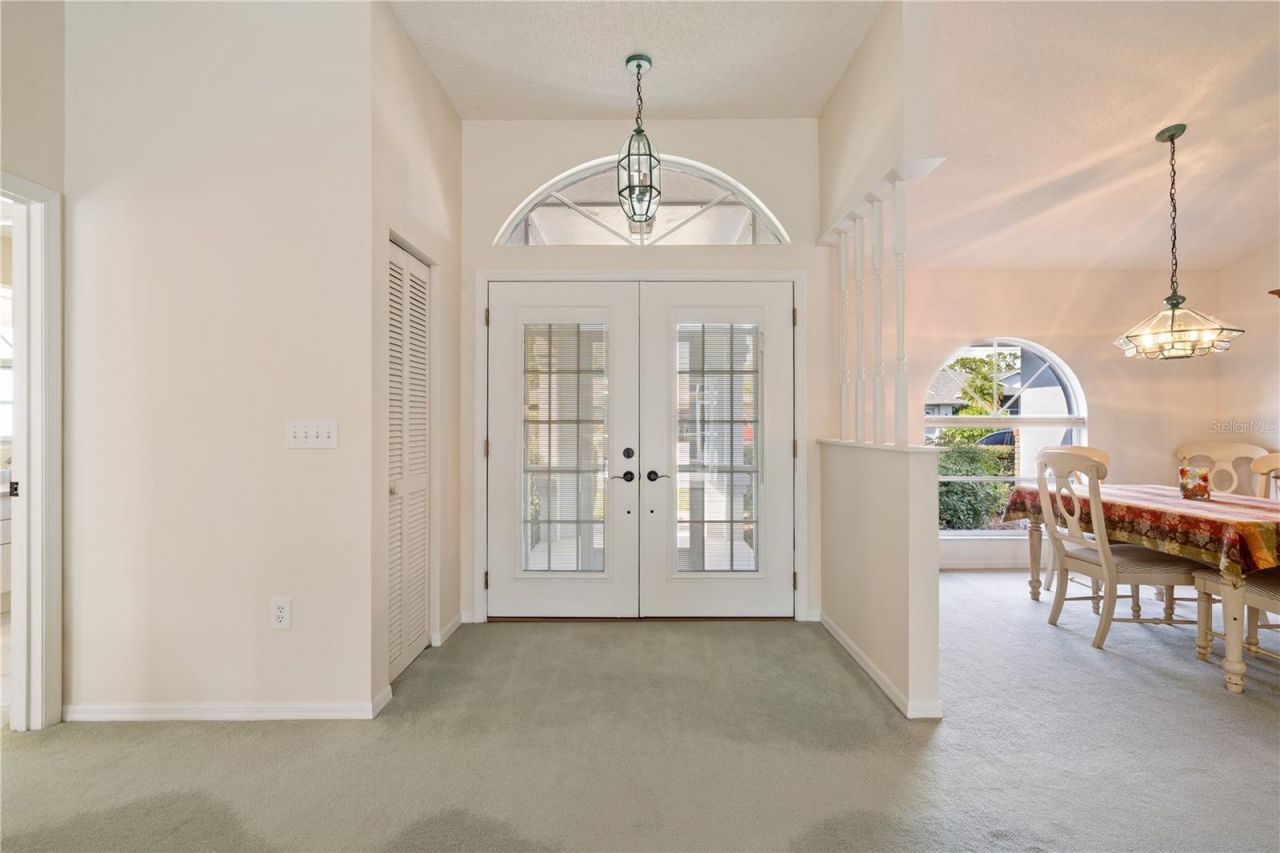 5628 Cynthia Lane, Sarasota, FL 34235 Photo