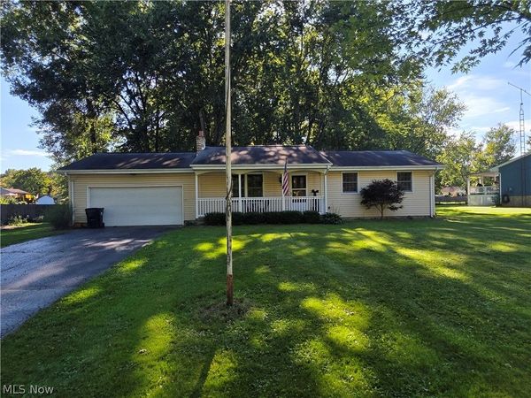 46429 Dogwood Circle, New Waterford, OH 44445