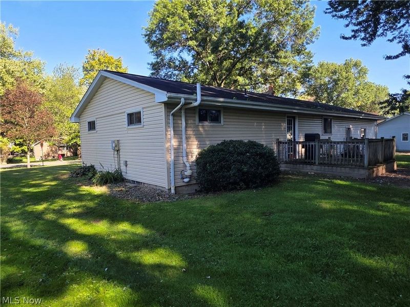 46429 Dogwood Circle, New Waterford, OH 44445 Photo 12