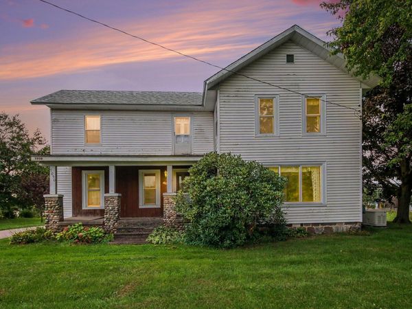 7050 84th Street SE, Caledonia, MI 49316