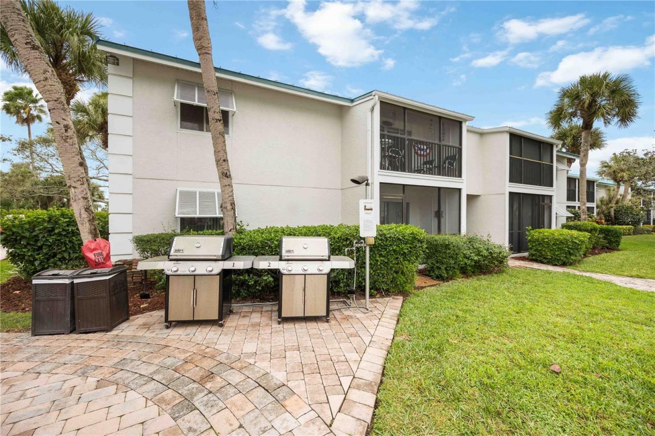 5673 Midnight Pass Road , Unit 202, Sarasota, FL 34242 Photo