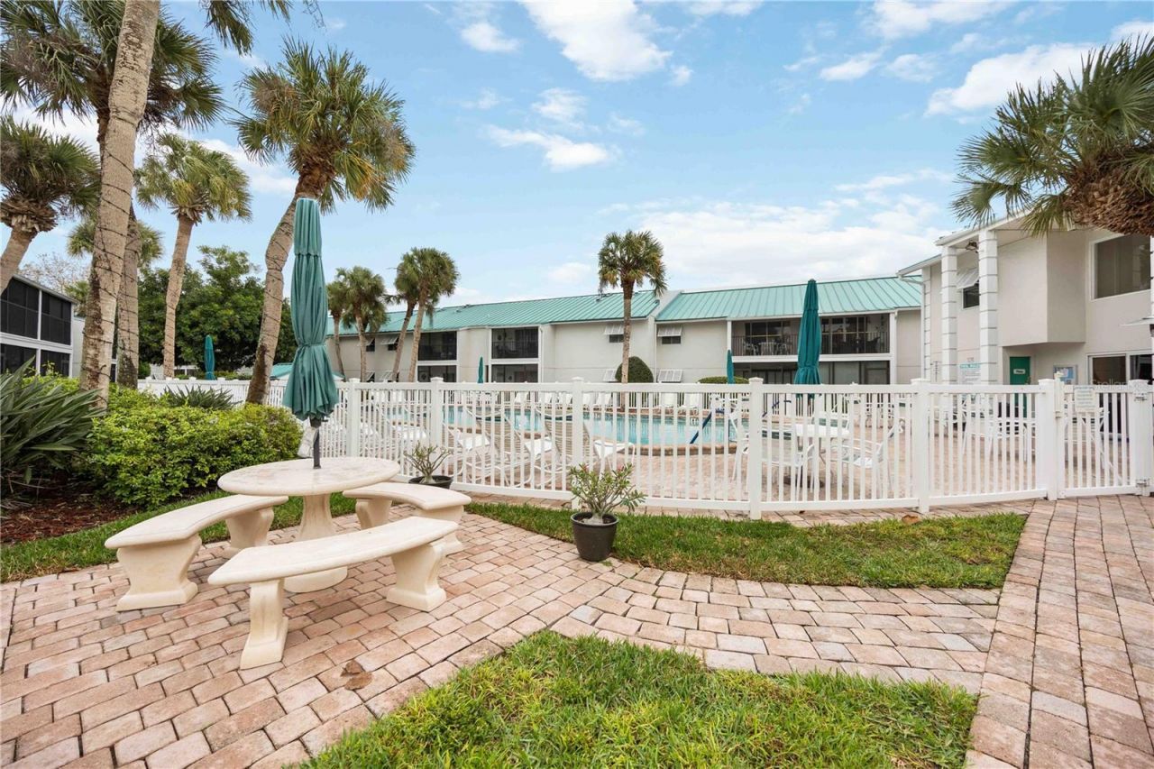 5673 Midnight Pass Road , Unit 202, Sarasota, FL 34242 Photo