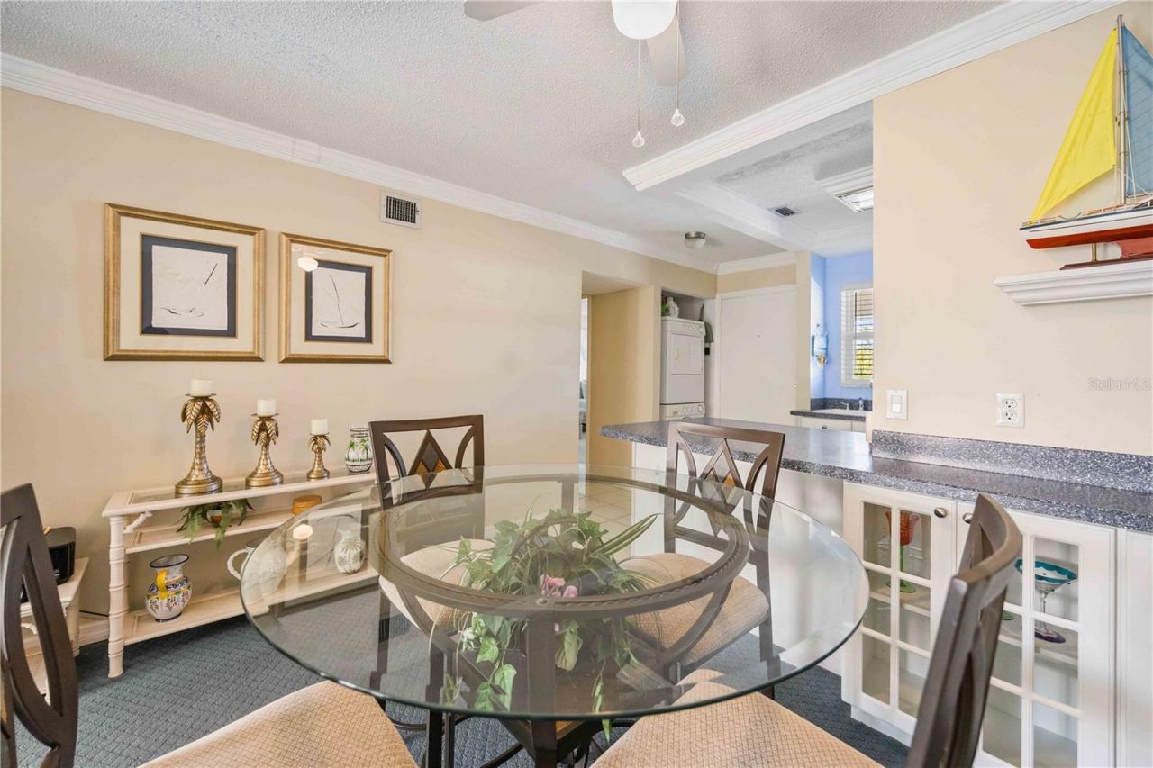 5673 Midnight Pass Road , Unit 202, Sarasota, FL 34242 Photo