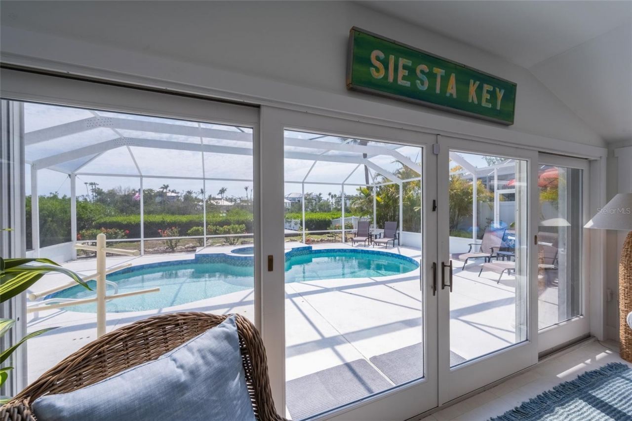 8302 Midnight Pass Road, Sarasota, FL 34242 Photo