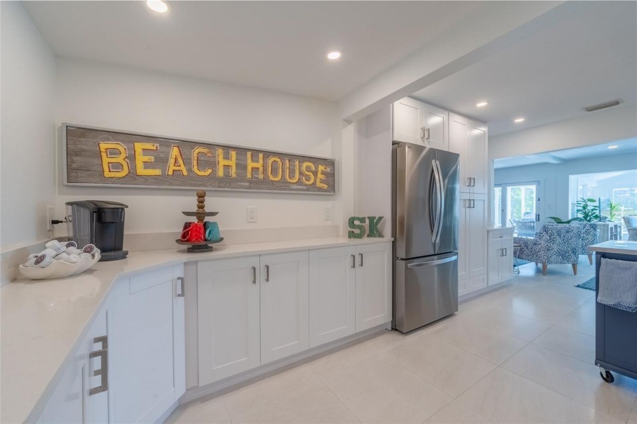 8302 Midnight Pass Road, Sarasota, FL 34242 Photo