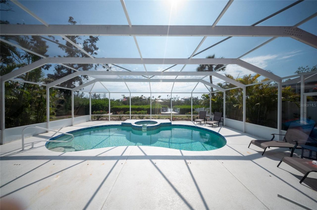 8302 Midnight Pass Road, Sarasota, FL 34242 Photo