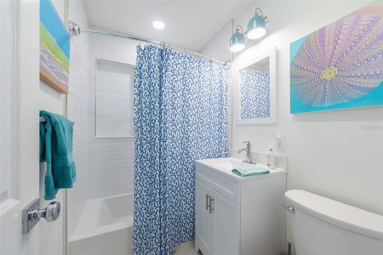 8302 Midnight Pass Road, Sarasota, FL 34242 Photo