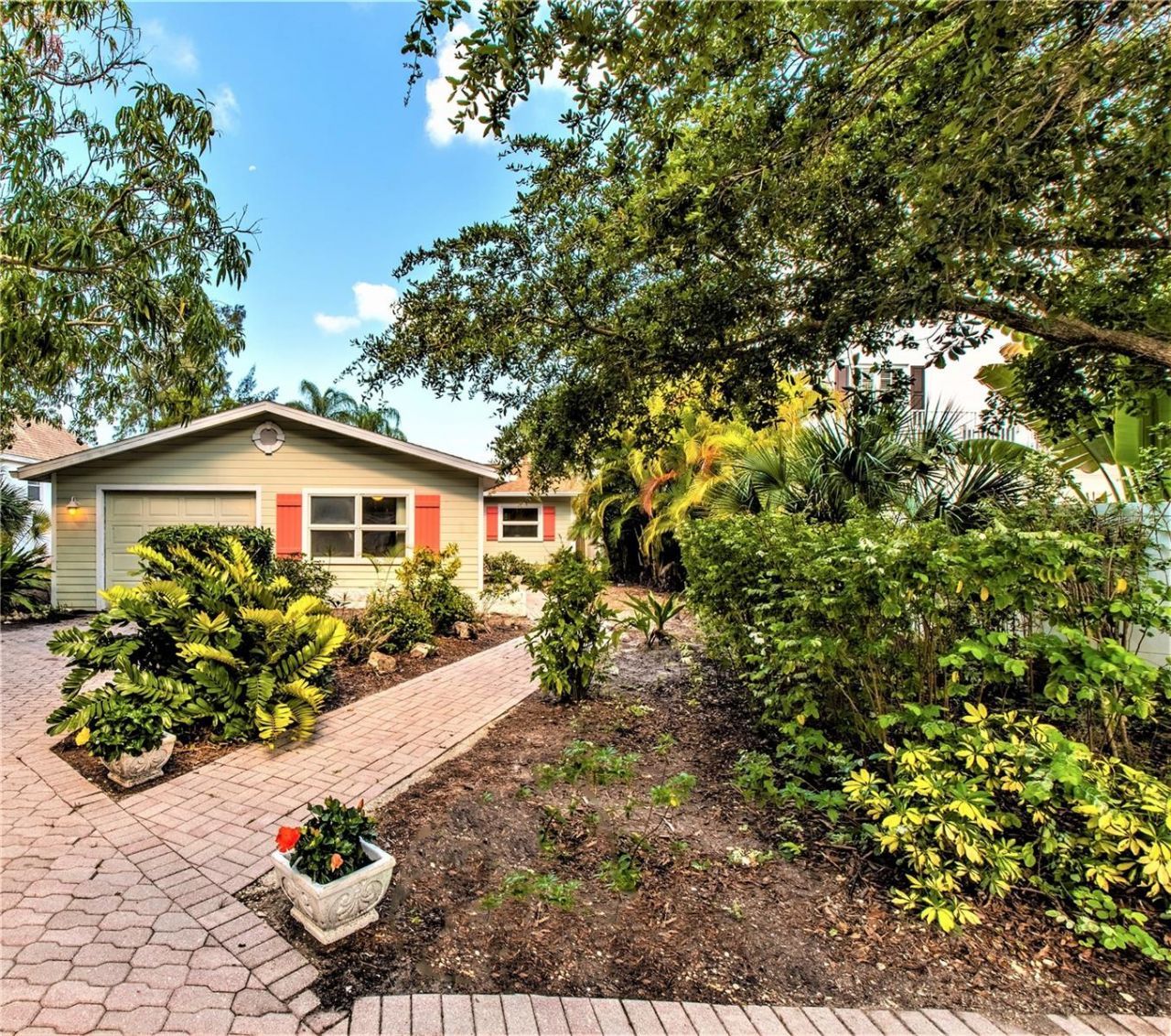 8302 Midnight Pass Road, Sarasota, FL 34242 Photo