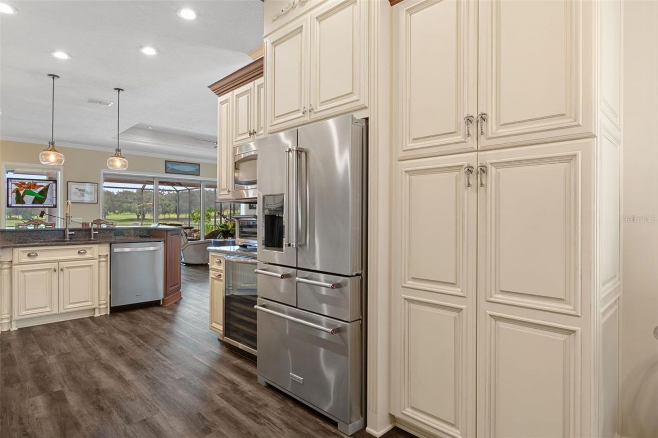 3215 N Pinelake Village Point, Lecanto, FL 34461 Photo