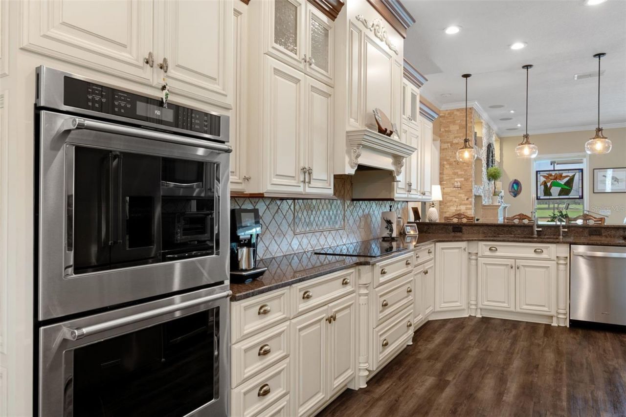 3215 N Pinelake Village Point, Lecanto, FL 34461 Photo