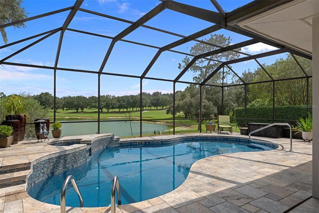 3215 N Pinelake Village Point, Lecanto, FL 34461 Photo