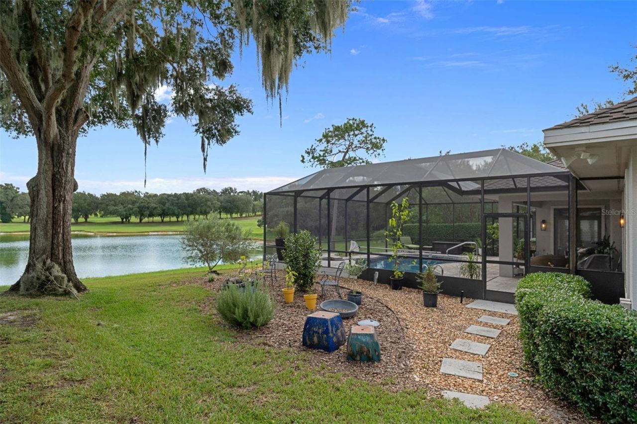 3215 N Pinelake Village Point, Lecanto, FL 34461 Photo