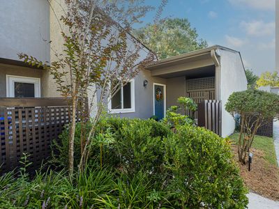 107 Ventura Place, Mount Pleasant, SC 29464