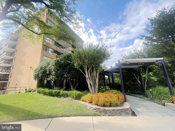 2030 N ADAMS STREET, Unit 208, ARLINGTON, VA 22201