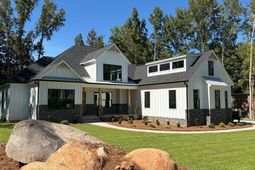 109 Pebble Stone Drive photo 4
