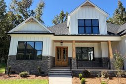 109 Pebble Stone Drive photo 4