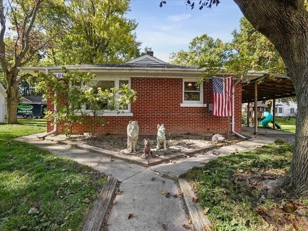 106 S Adams Street, Hebron, IN 46341
