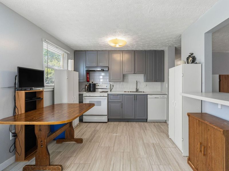 3515 Central Avenue, Urbancrest, OH 43123 Photo 10