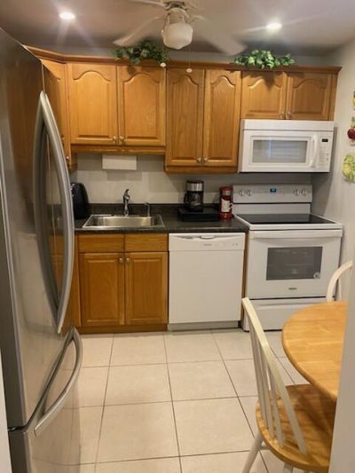 7817 Golf Cir Drive, Unit 210, Margate, FL 33063 Photo
