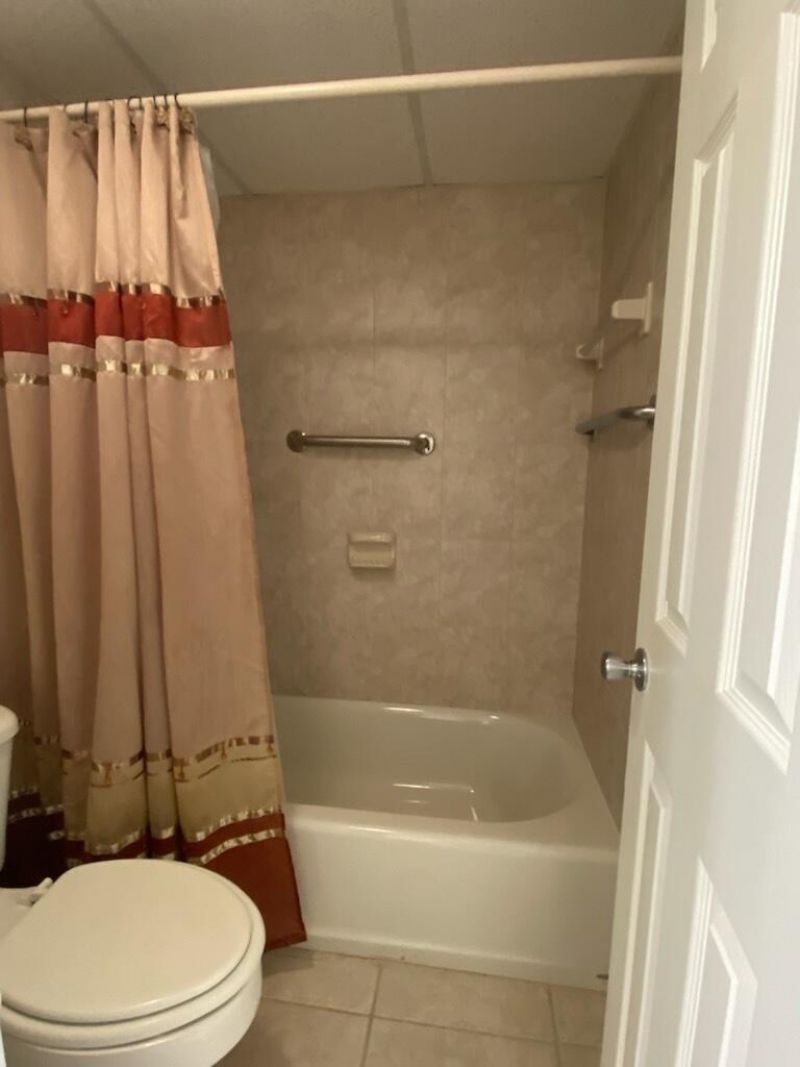 7817 Golf Cir Drive, Unit 210, Margate, FL 33063 Photo