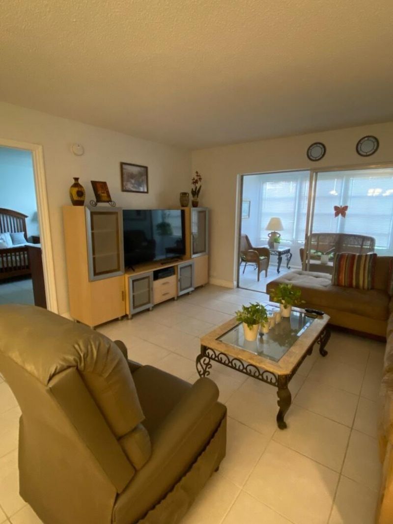 7817 Golf Cir Drive, Unit 210, Margate, FL 33063 Photo