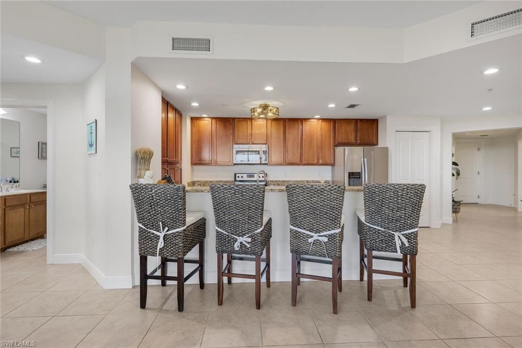 5781 Cape Harbour Dr , Unit 1304, Cape Coral, FL 33914 Photo