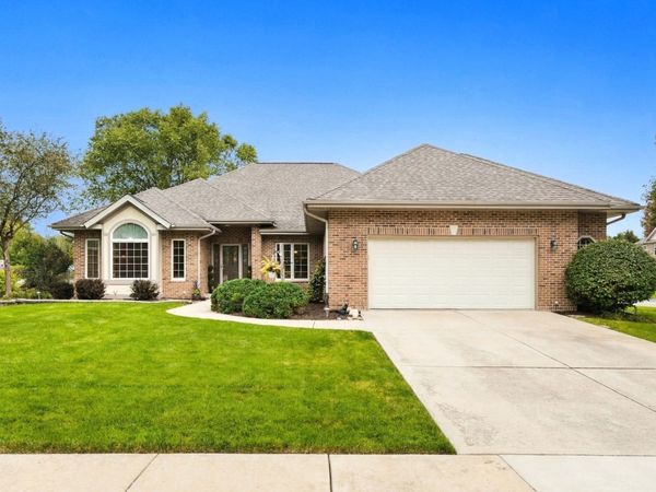 781 Arrowhead Drive , Yorkville, IL 60560