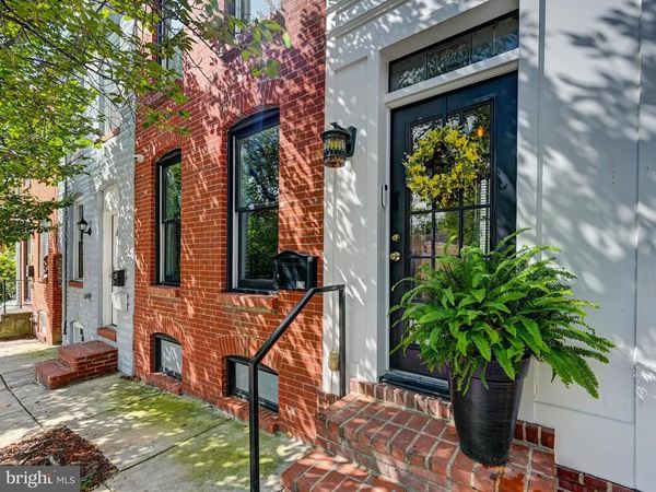 126 S CASTLE STREET, BALTIMORE, MD 21231