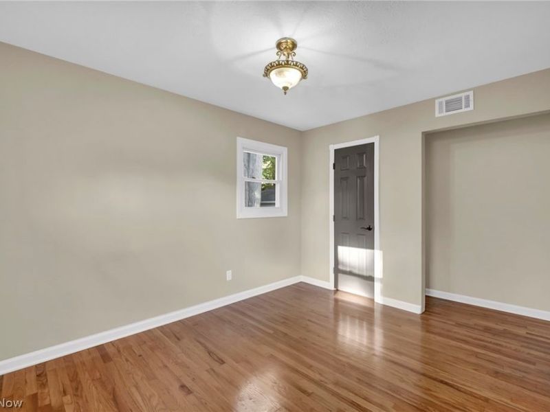 34853 Lakeshore Boulevard, Timberlake, OH 44095 Photo 21