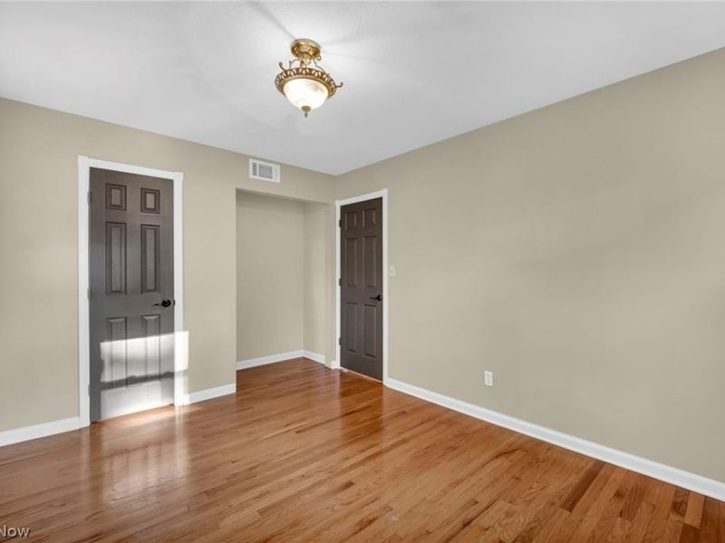 34853 Lakeshore Boulevard, Timberlake, OH 44095 Photo 22
