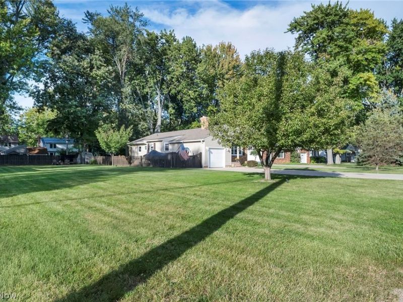 34853 Lakeshore Boulevard, Timberlake, OH 44095 Photo 6