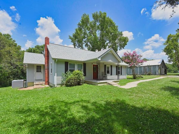 5658 Dividing Ridge Rd , Goodlettsville, TN 37072