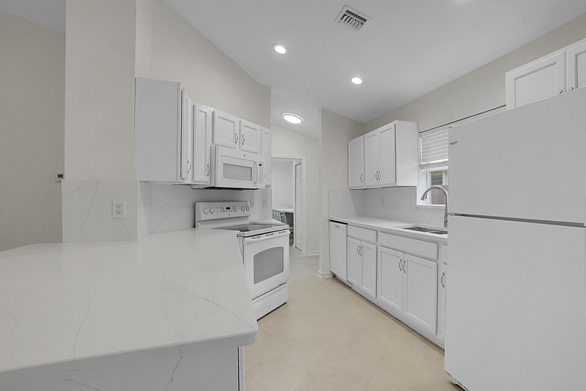 5215 Grande Palm Circle, Delray Beach, FL 33484 Photo
