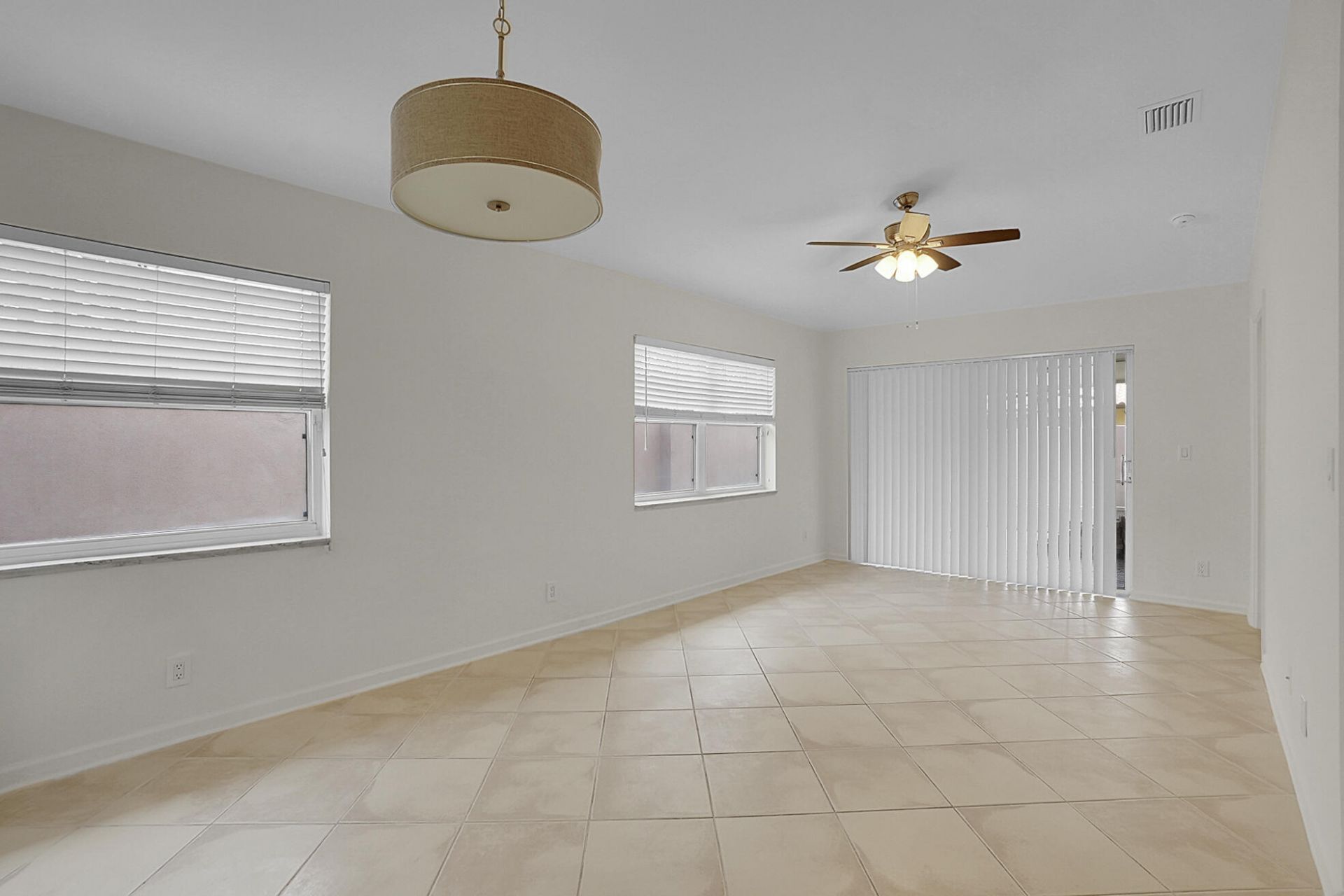 5215 Grande Palm Circle, Delray Beach, FL 33484 Photo