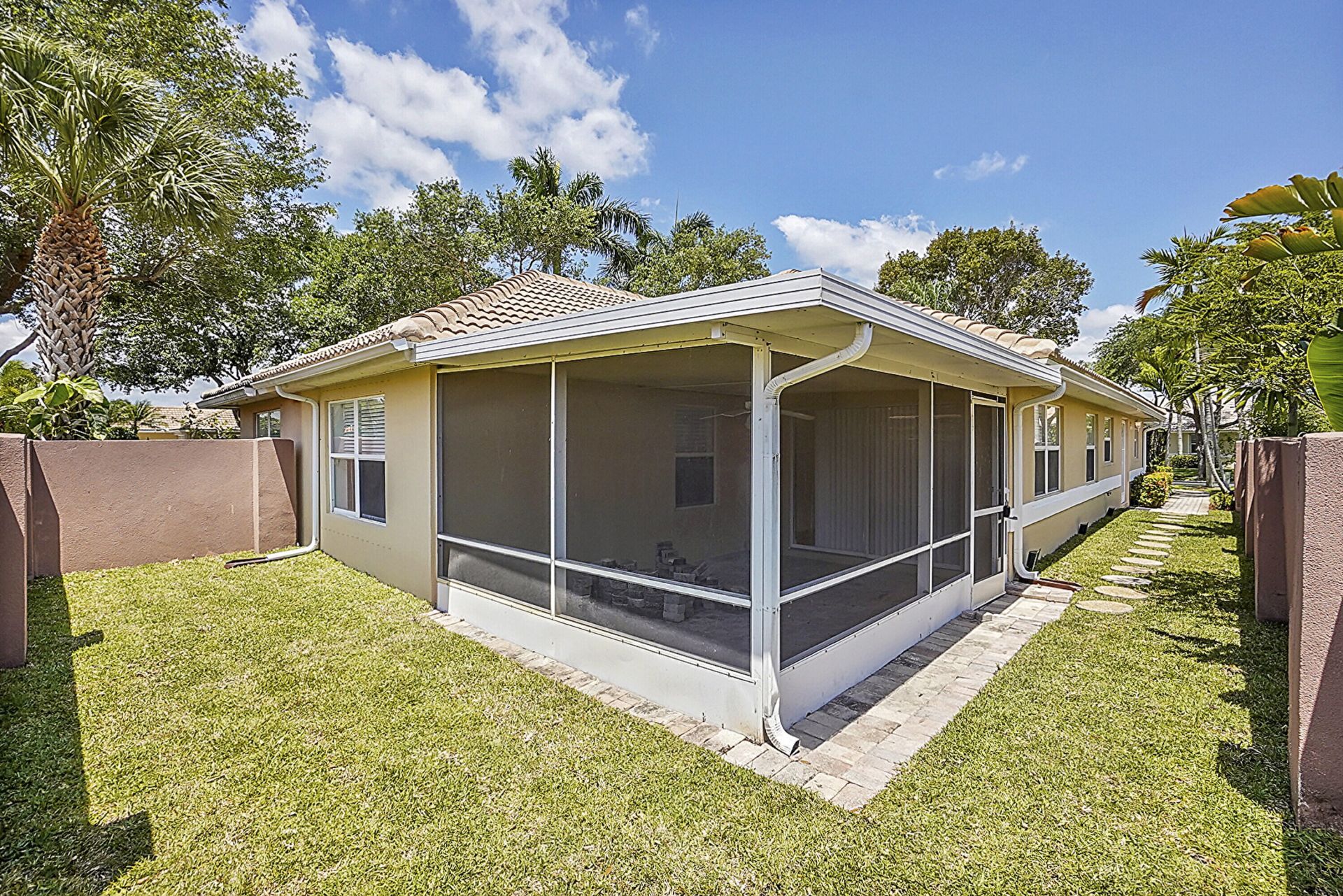5215 Grande Palm Circle, Delray Beach, FL 33484 Photo