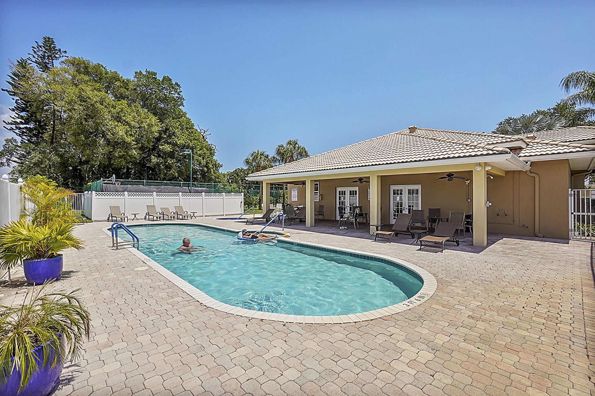 5215 Grande Palm Circle, Delray Beach, FL 33484 Photo