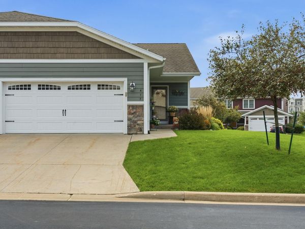 477 Coronado Cir, Onalaska, WI 54650